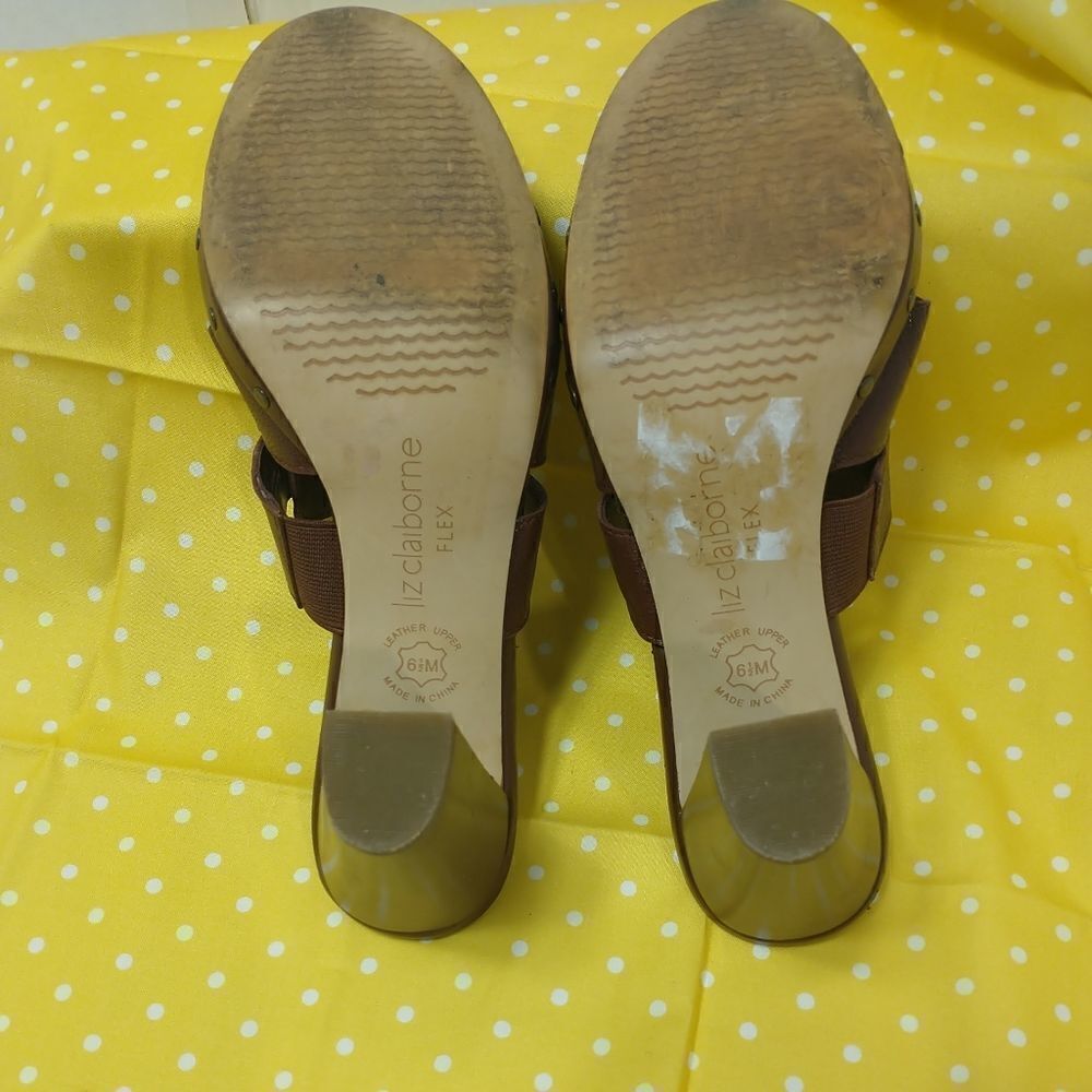 Stylish  Liz Clairborne Flex Brown "Carla" Leather Slides  Size 6.5M - Picture 7 of 9